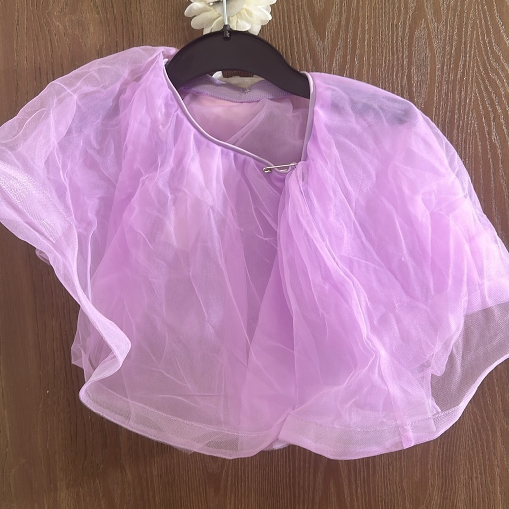 Kids ‎ Costume Set, dance outfit, or gymnastics- Black, White, and Pink - Picture 10 of 11
